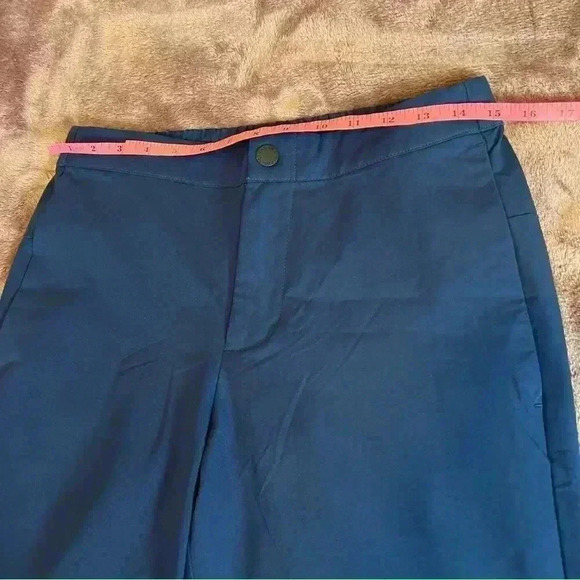 Banana Republic Motion Tech Hybrid Pant - Picture 8 of 10